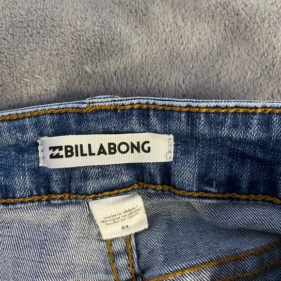 billabong jean shorts - Picture 2 of 2